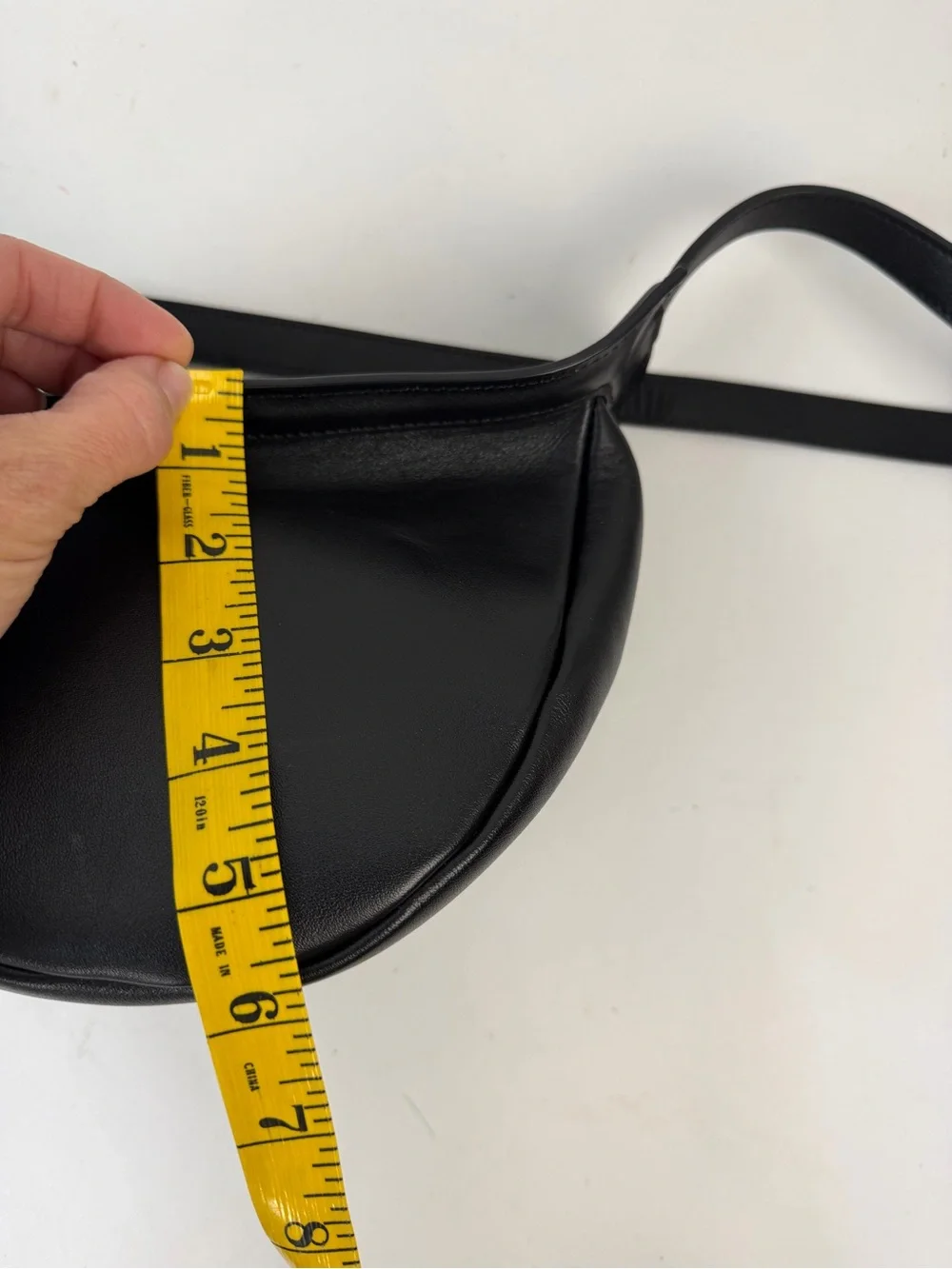 The Row Slouchy Banana Bag in Smooth Calfskin - Picture 11 of 16